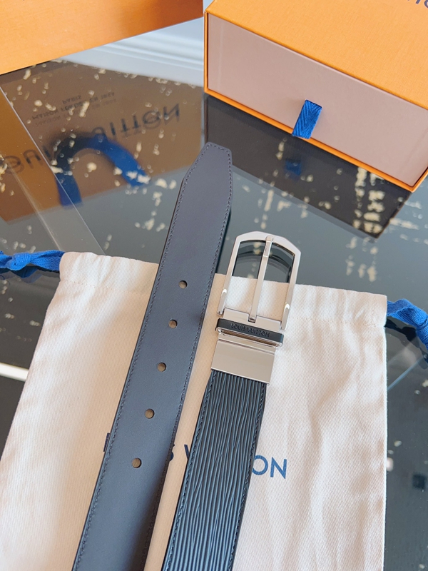 ルイヴィトンベルト内部構造